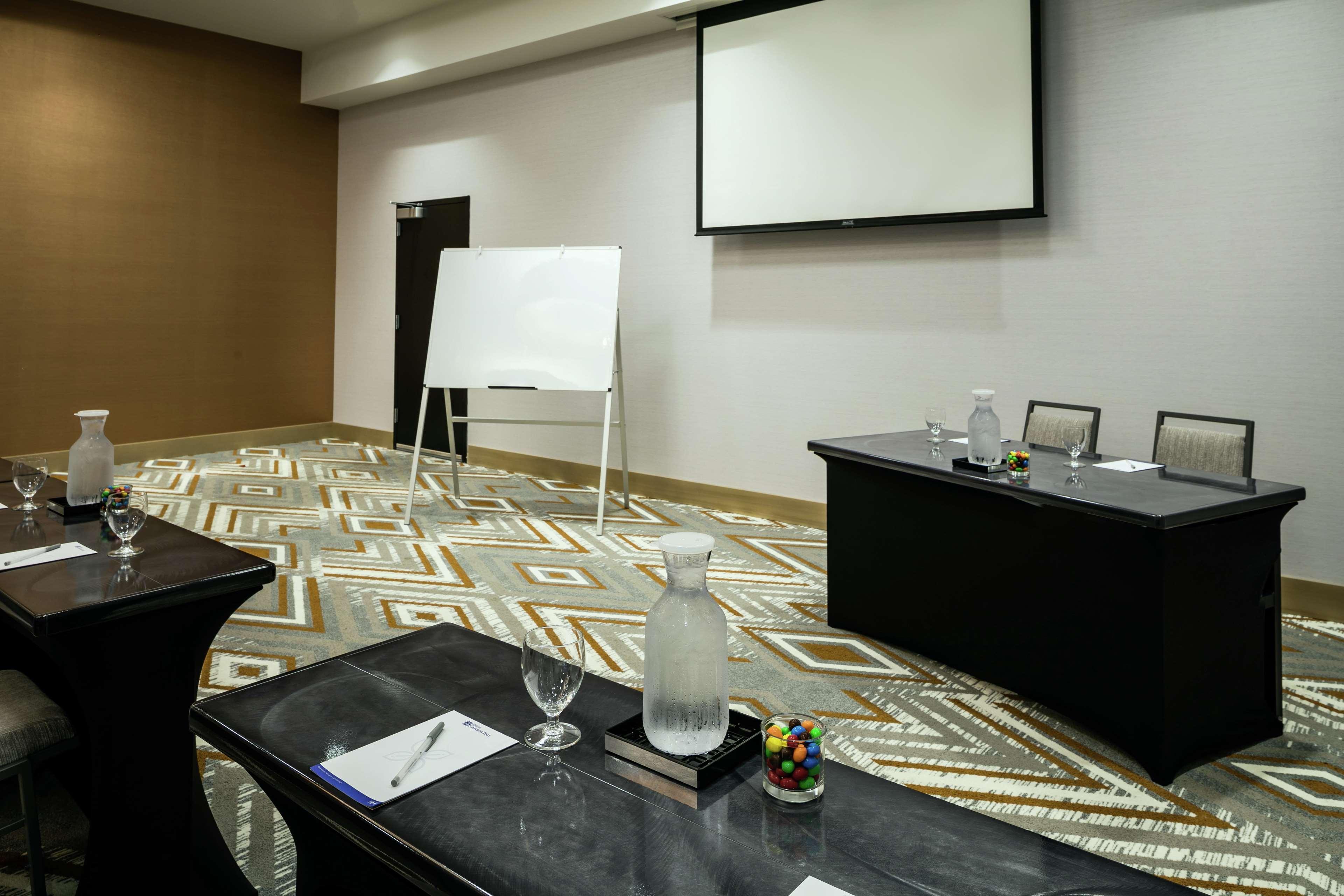Hilton Garden Inn Seattle Bellevue Downtown, Wa Dış mekan fotoğraf