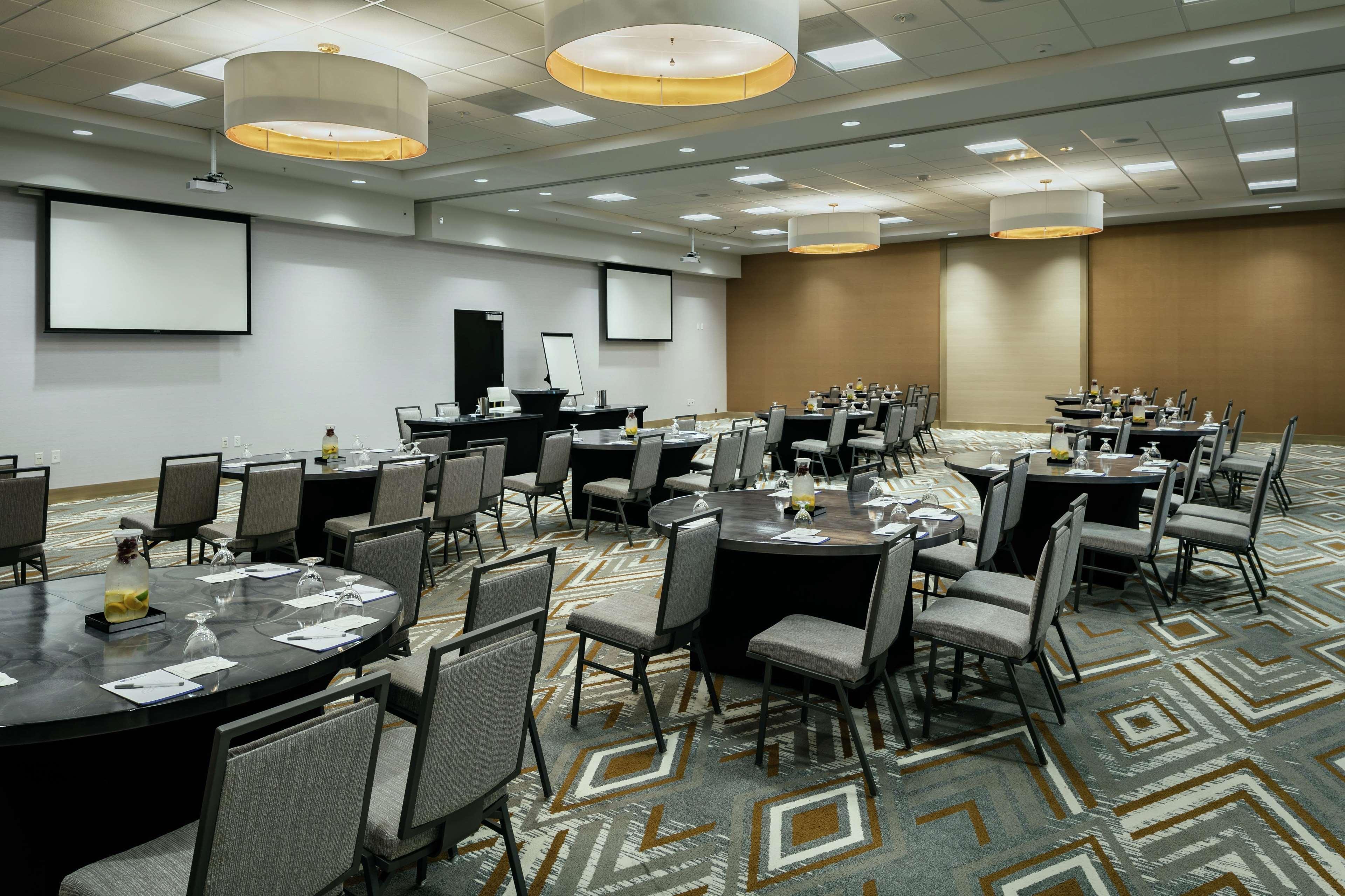 Hilton Garden Inn Seattle Bellevue Downtown, Wa Dış mekan fotoğraf