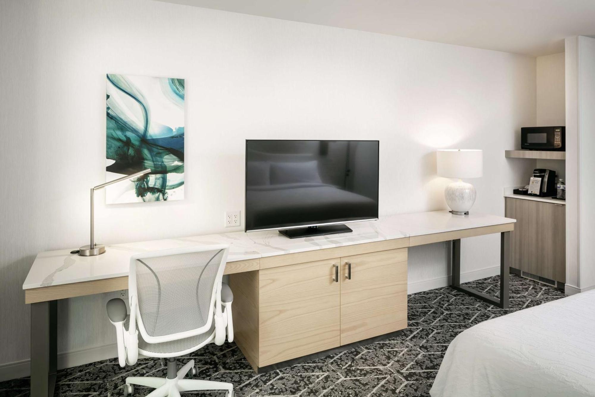 Hilton Garden Inn Seattle Bellevue Downtown, Wa Dış mekan fotoğraf