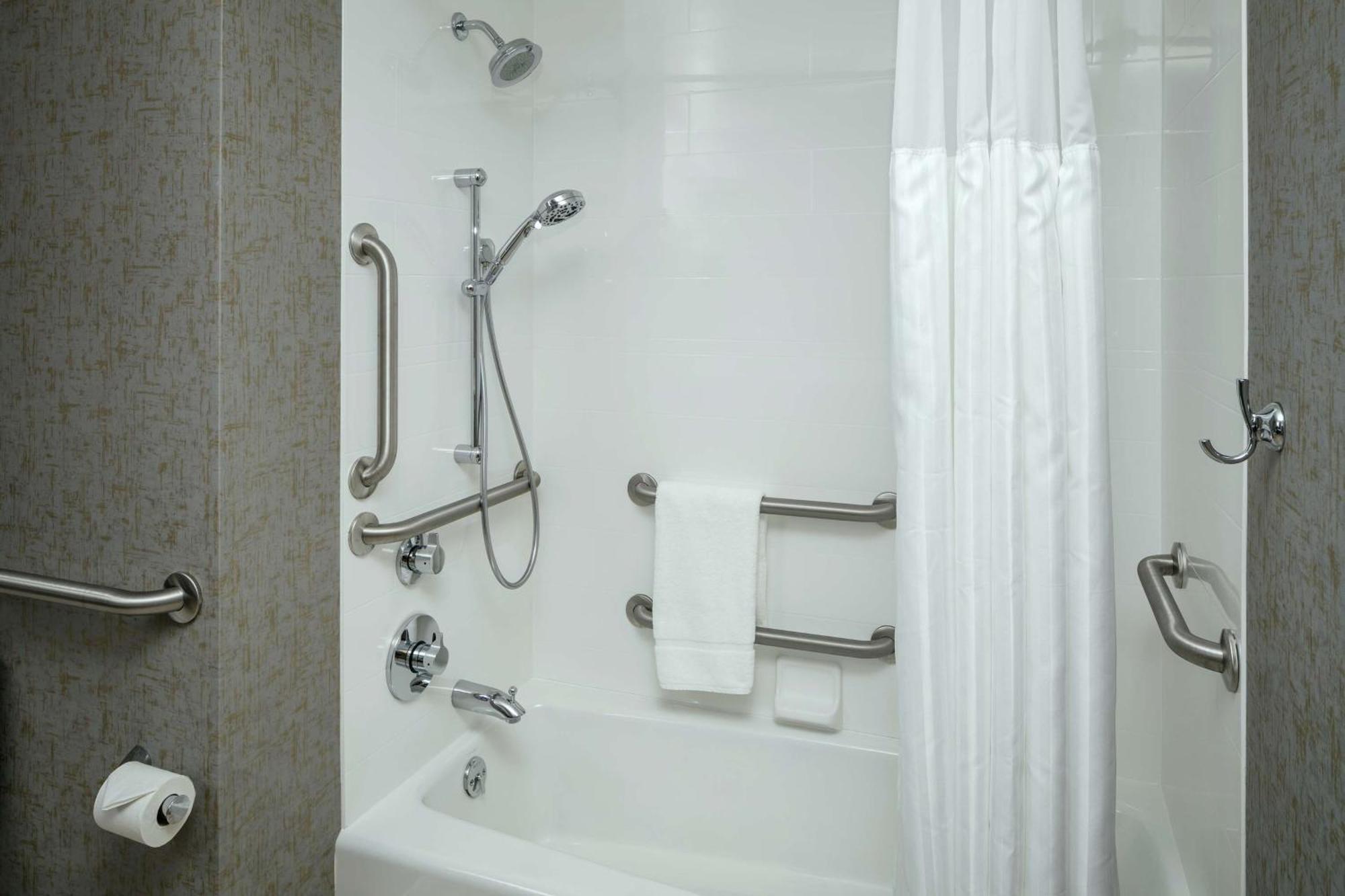 Hilton Garden Inn Seattle Bellevue Downtown, Wa Dış mekan fotoğraf