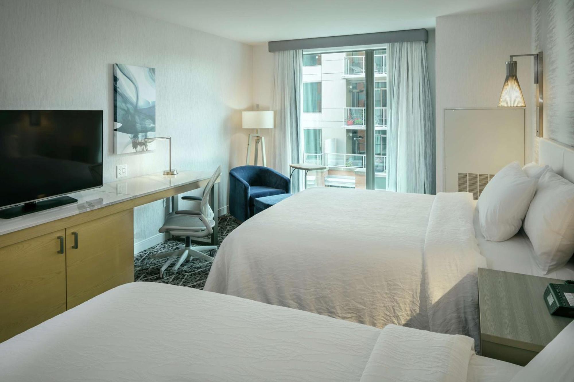 Hilton Garden Inn Seattle Bellevue Downtown, Wa Dış mekan fotoğraf